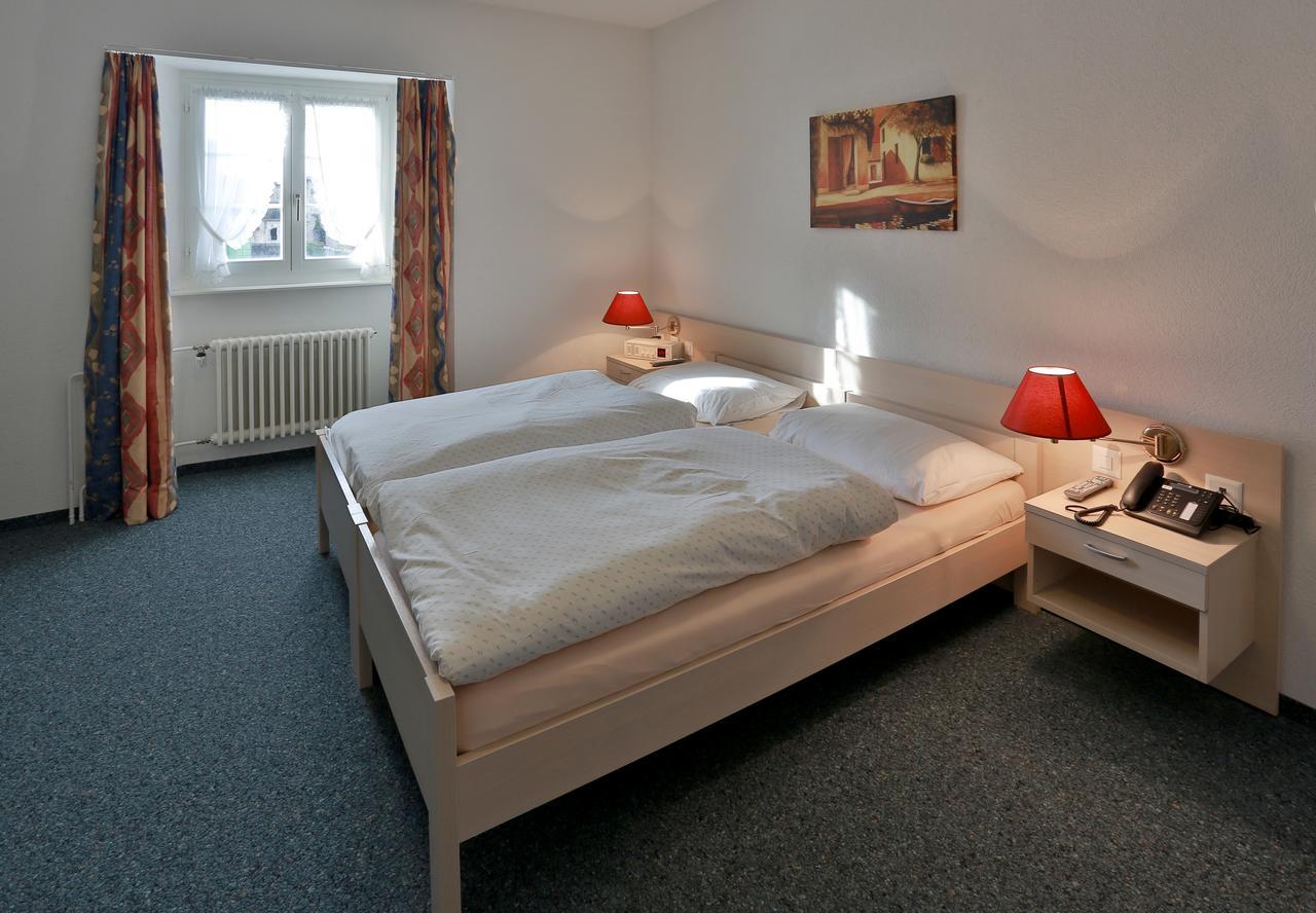Hotel Du Port - Free Parking - Breakfast Included Estavayer-le-lac Bagian luar foto